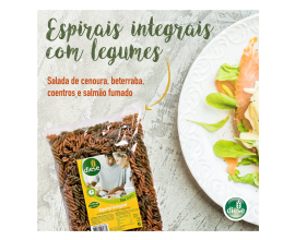Salada de Cenoura, Beterraba, Coentros e Salmão fumado